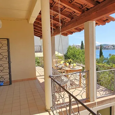 Jacuzzi, Summer Kitchen, Gardens, 20m To - Casa Plaza * Seget Vranjica