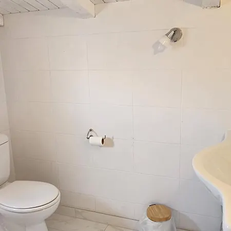 Jacuzzi, Summer Kitchen, Gardens, 20m To - Casa Plaza Seget Vranjica