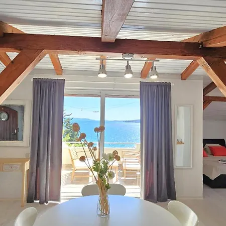 Jacuzzi, Summer Kitchen, Gardens, 20m To - Casa Plaza Villa *