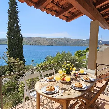 Jacuzzi, Summer Kitchen, Gardens, 20m To - Casa Plaza Seget Vranjica