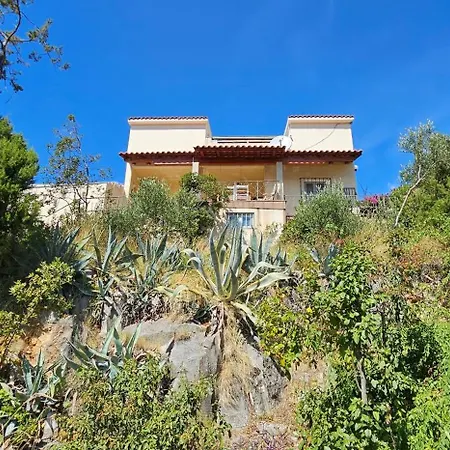 Jacuzzi, Summer Kitchen, Gardens, 20m To - Casa Plaza Villa *
